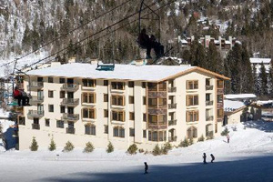 taos ski valley ski in and out  hotel